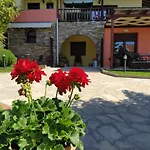 Sunday's Family House/apartment Nikiti (Sithonia)