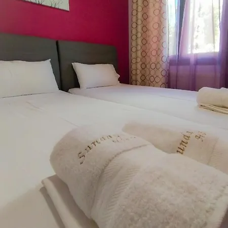 Sunday's Family House/apartment Casa vacanze