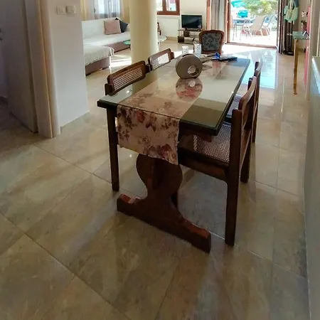 Sunday's Family House/apartment * Nikiti (Sithonia)