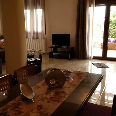 Sunday's Family House/apartment * Nikiti (Sithonia)