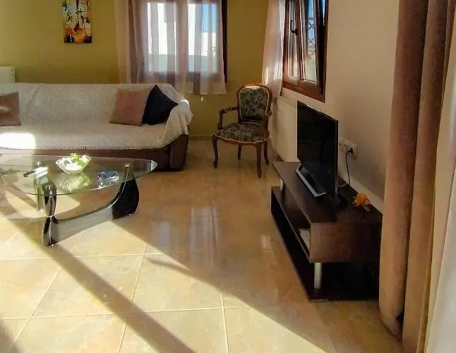 Sunday's Family House/apartment 度假居 尼基季