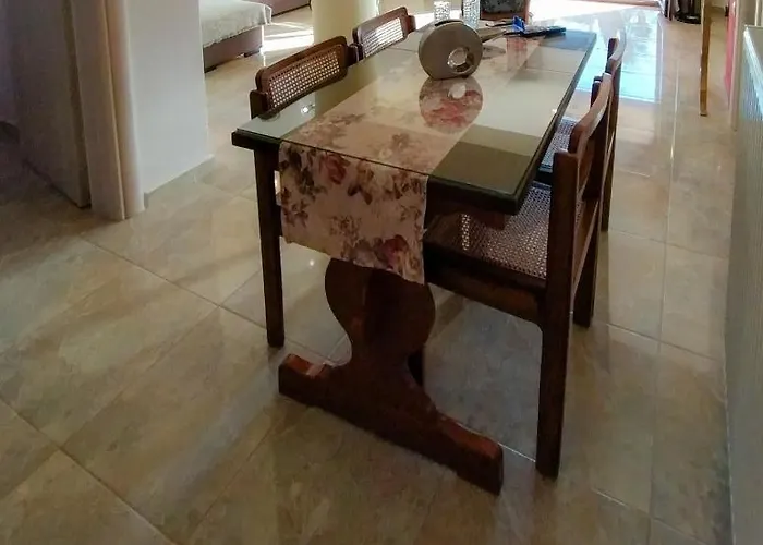 Sunday's Family House/apartment * 尼基季
