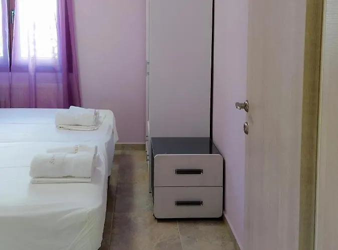 Sunday's Family House/apartment 度假居 尼基季