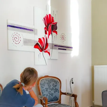 Sunday's Family House/apartment Hébergement de vacances *